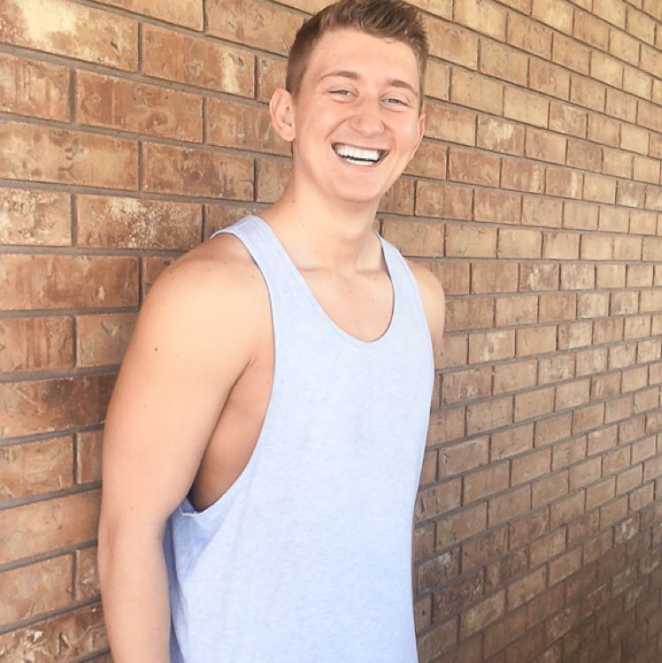 Liam from Paducah | Man | 23 years old