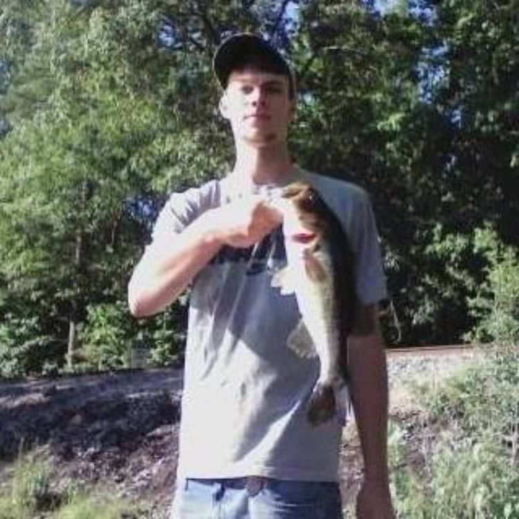 Owen from Taylorsville | Man | 22 years old