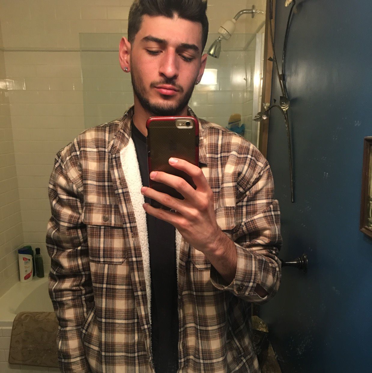 Mateo from Winfield | Man | 22 years old