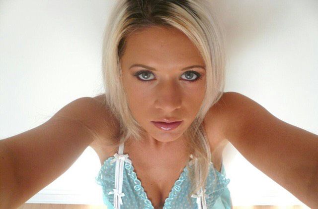 Kinsley from Oregon | Woman | 33 years old