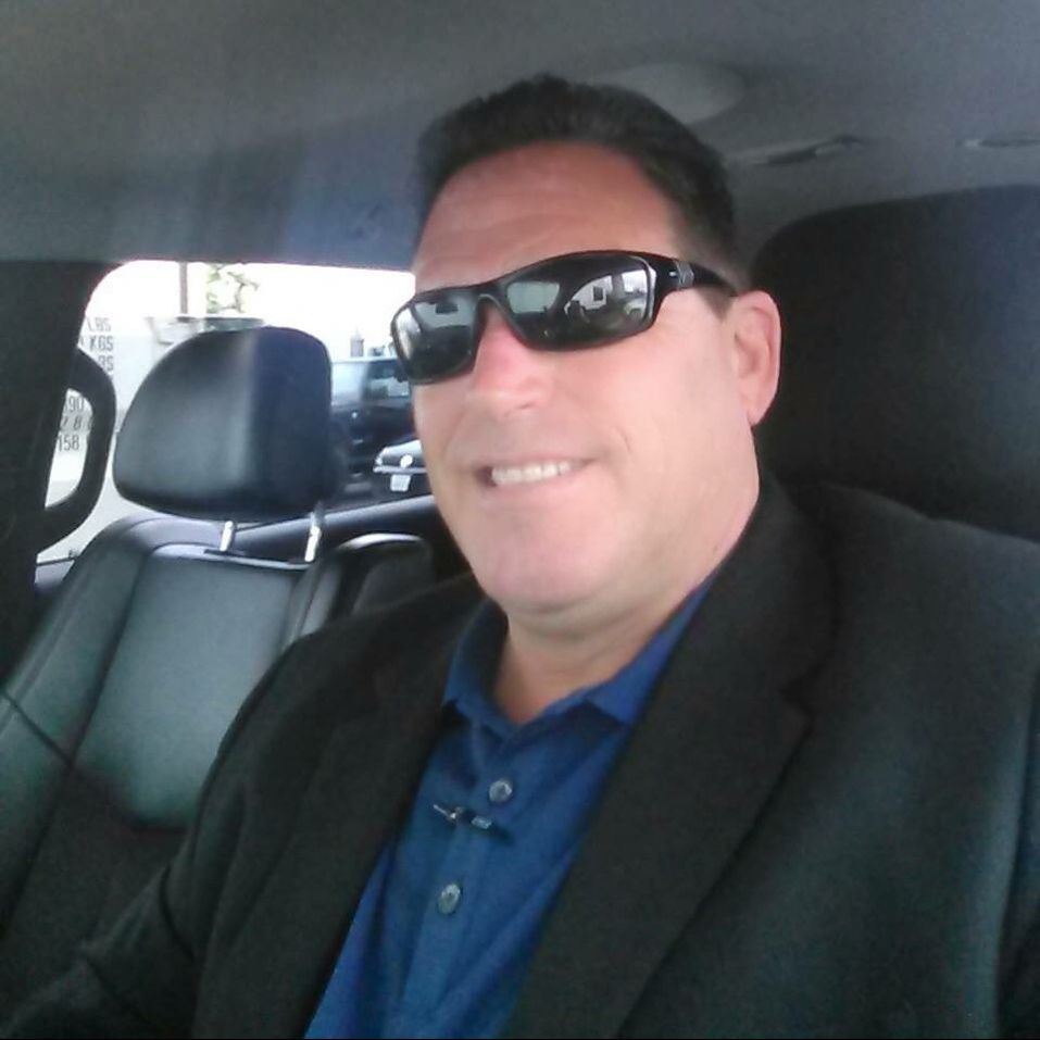 Oliver from Durango | Man | 45 years old