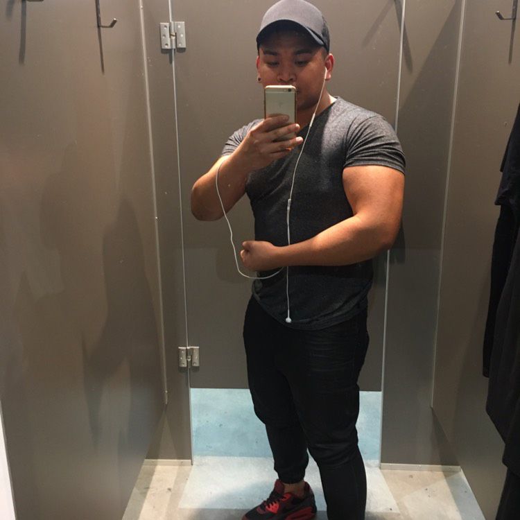 Grayson from Lebanon | Man | 23 years old