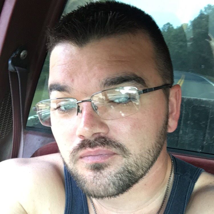 Jacob from Trenton | Man | 28 years old