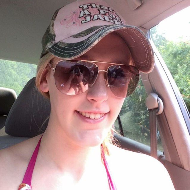 Camilla from Taylorsville | Woman | 24 years old
