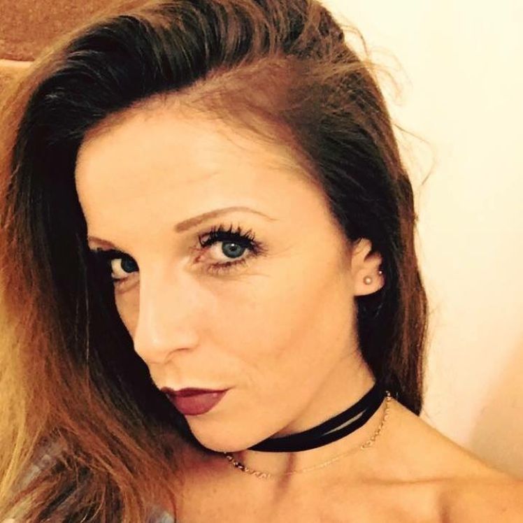 Arianna from Holt | Woman | 36 years old