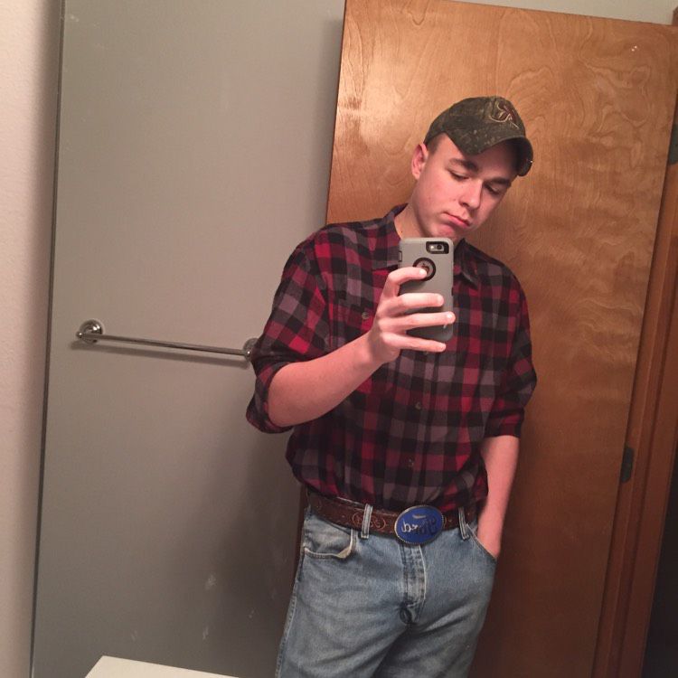 Daniel from Frankfort | Man | 21 years old