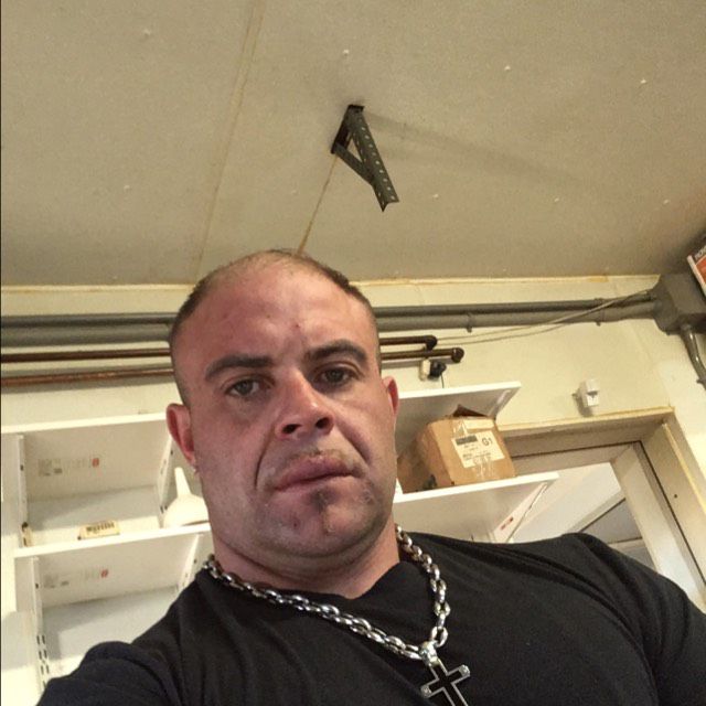 Oliver from Methuen Town | Man | 37 years old