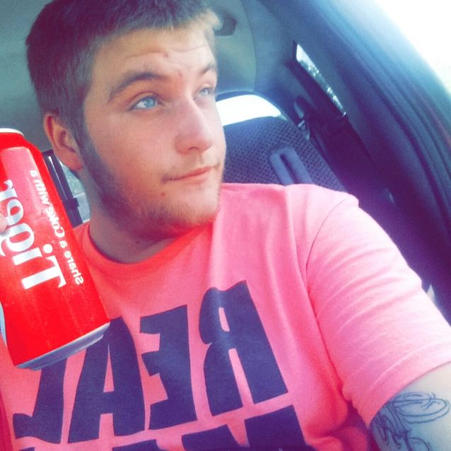 Jacob from Tracy | Man | 22 years old
