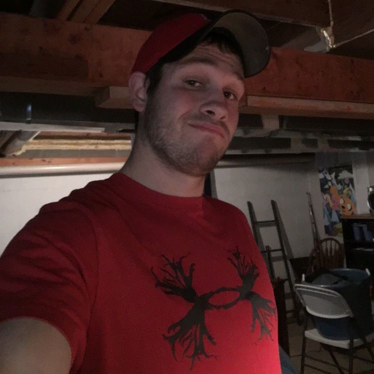 Elijah from Laconia | Man | 27 years old