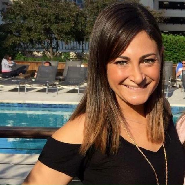 Ella from Jacksonville | Woman | 33 years old