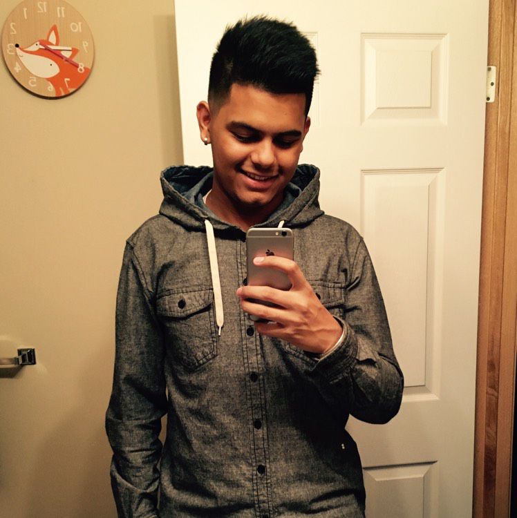 Julian from Sault Ste. Marie | Man | 20 years old