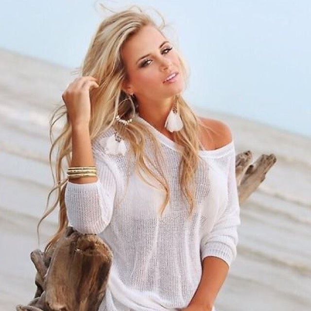 Ellie from Gilmer | Woman | 20 years old