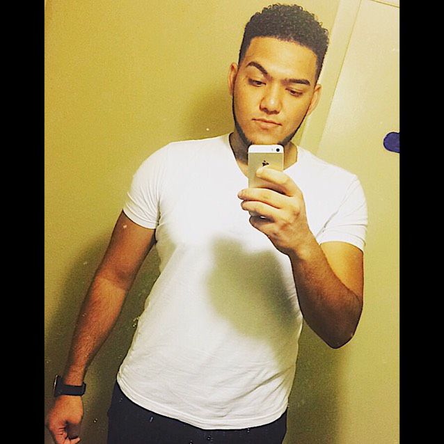 Mateo from Clinton | Man | 22 years old