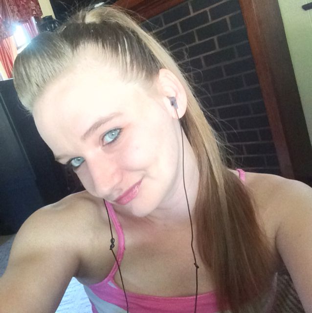 Nora from Idaho Falls | Woman | 28 years old