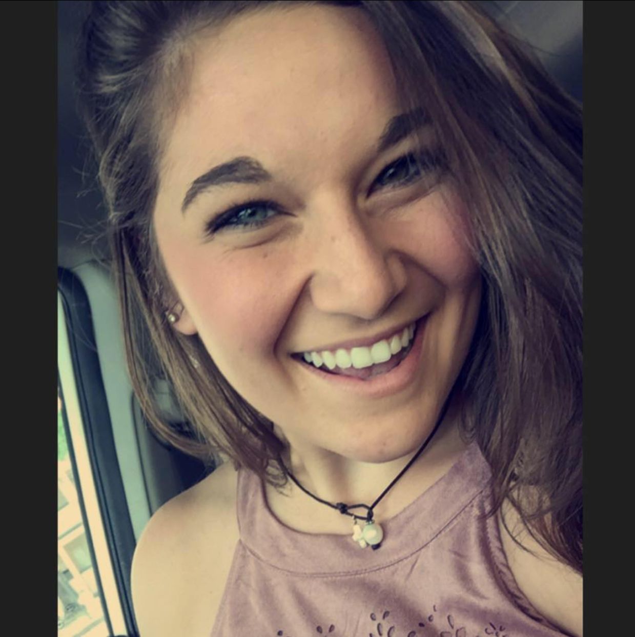 Madelyn from Trumbull | Woman | 23 years old