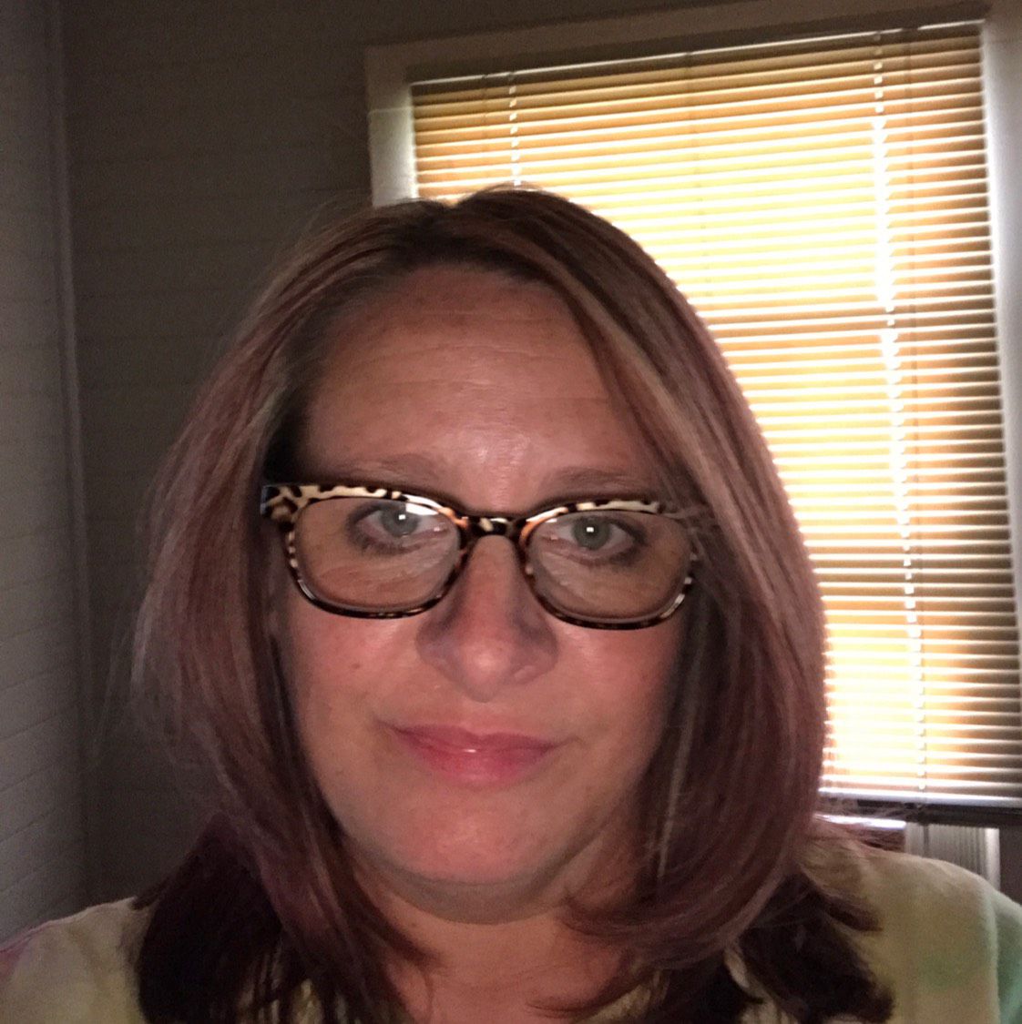 Ava from Shelbyville | Woman | 49 years old