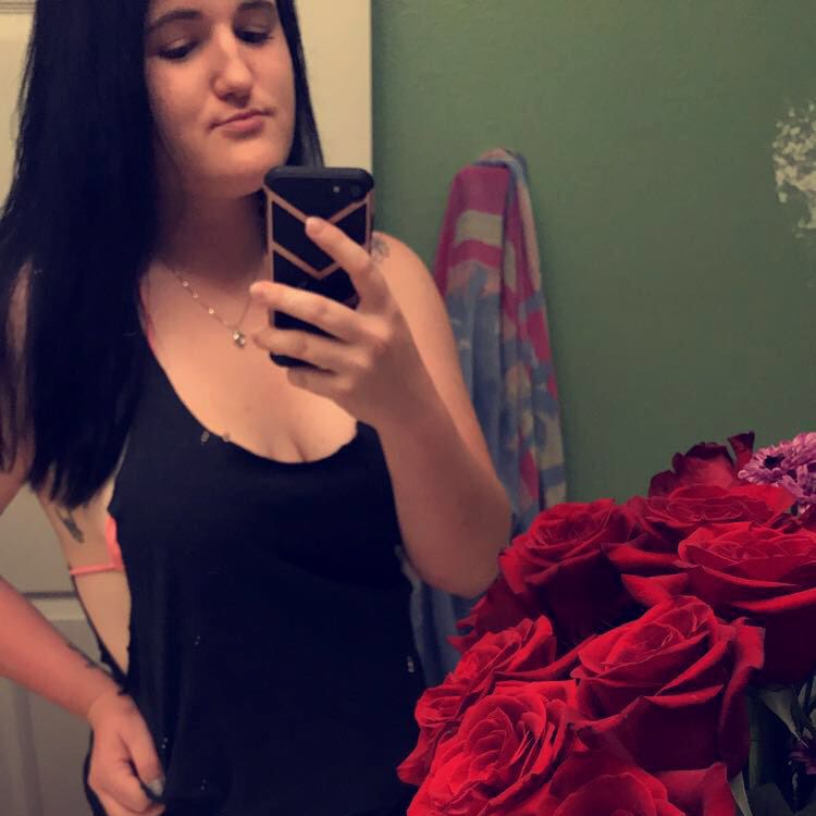 Kaylee from Antioch | Woman | 20 years old