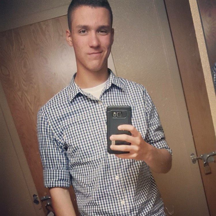 William from Henderson | Man | 21 years old