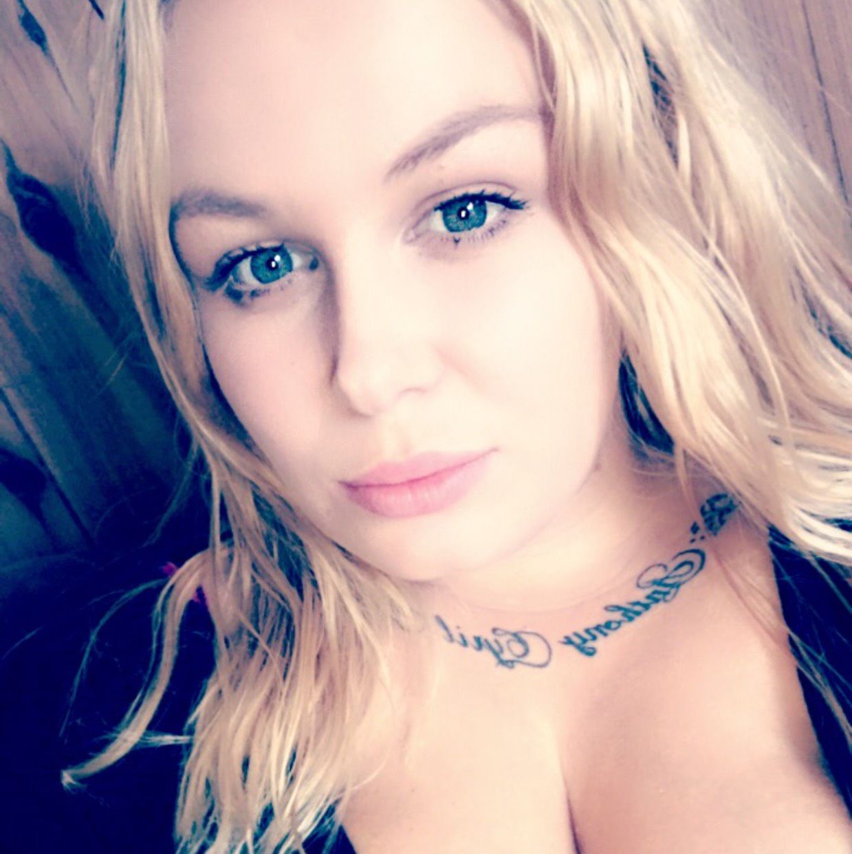 Scarlett from Elko | Woman | 22 years old