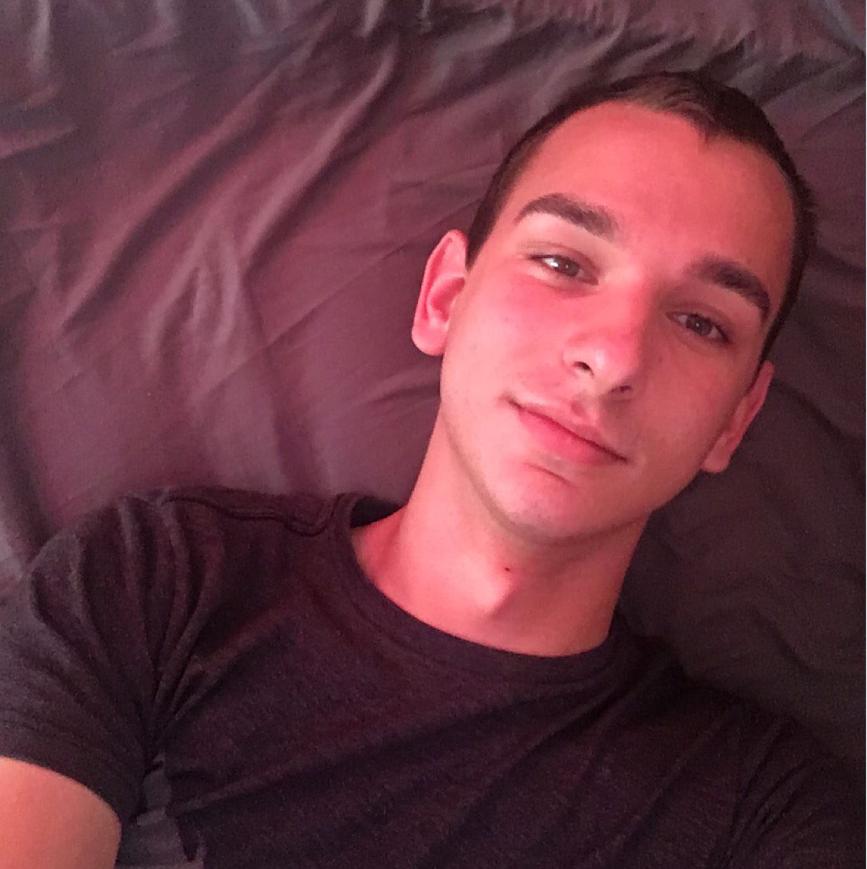 Mateo from Akron | Man | 21 years old