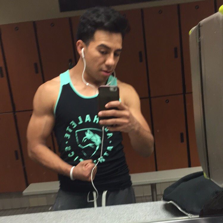 Noah from Pleasant Hill | Man | 23 years old