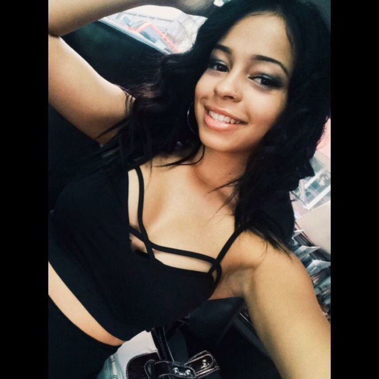 Leah from Ridgecrest | Woman | 19 years old