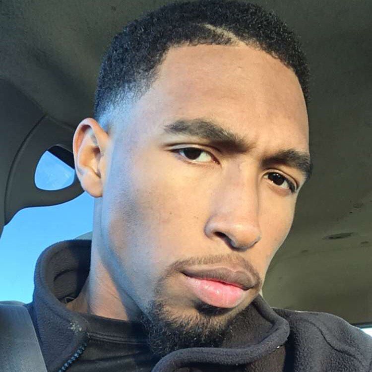 Grayson from East Hartford | Man | 21 years old