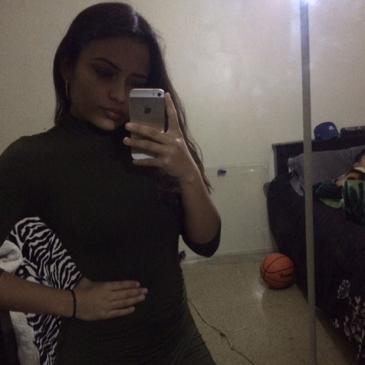 Zoe from Ankeny | Woman | 21 years old