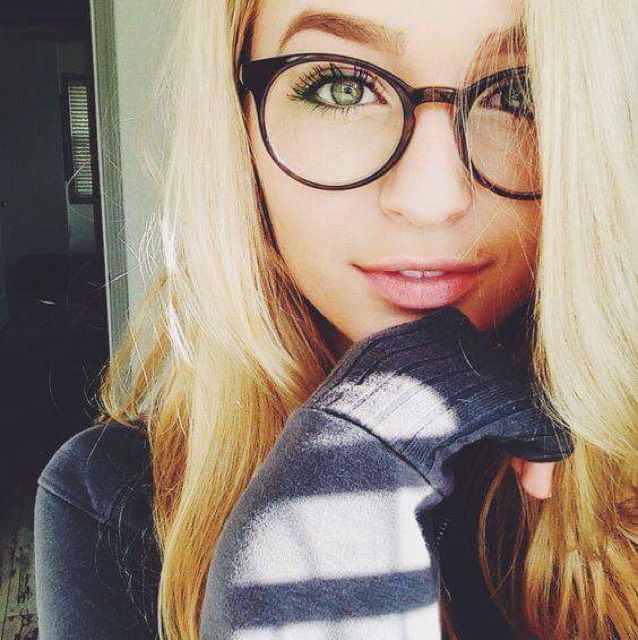 Avery from Keizer | Woman | 19 years old