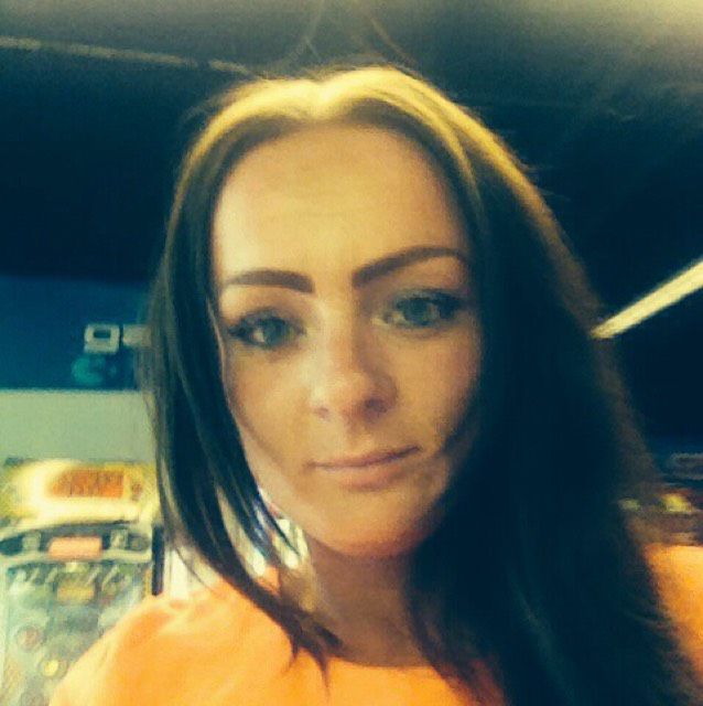 Chloe from Sherwood | Woman | 38 years old