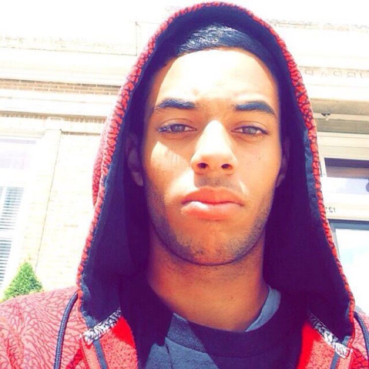 Sebastian from Ladson | Man | 21 years old