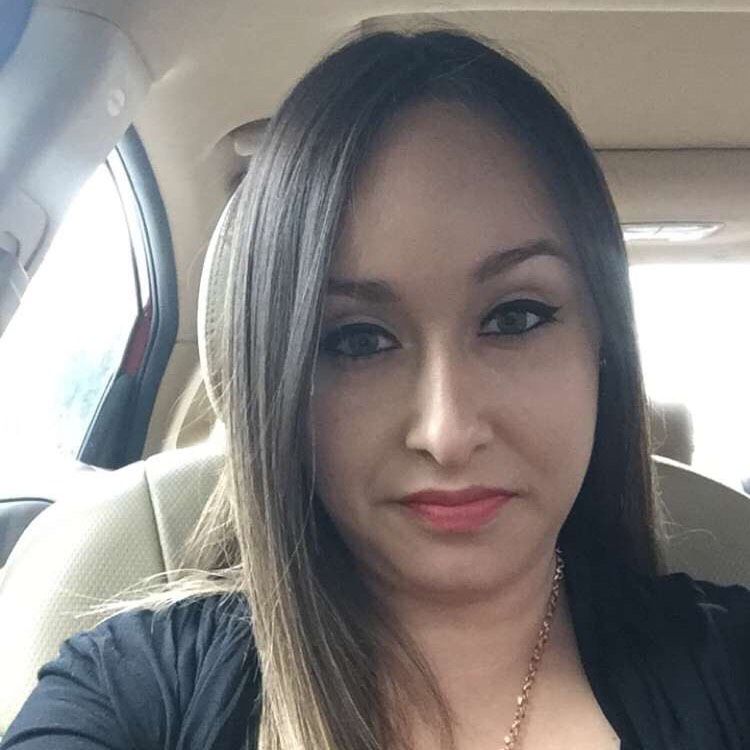 Mia from Tulsa | Woman | 27 years old