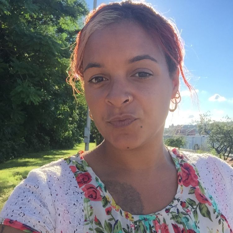 Avery from East Chicago | Woman | 32 years old