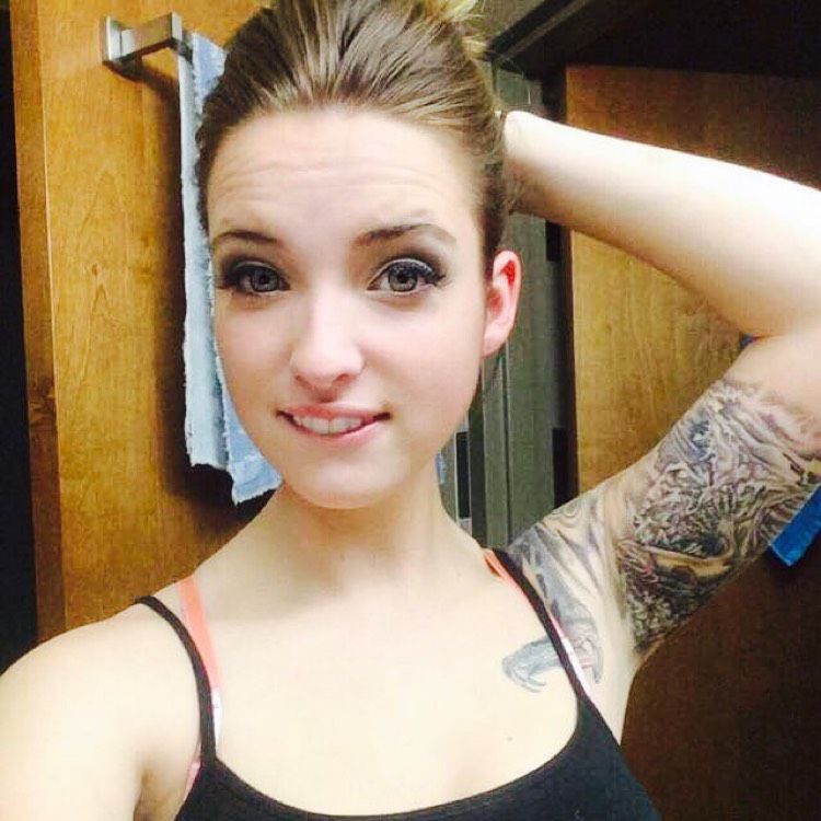 Nora from Jeffersontown | Woman | 31 years old