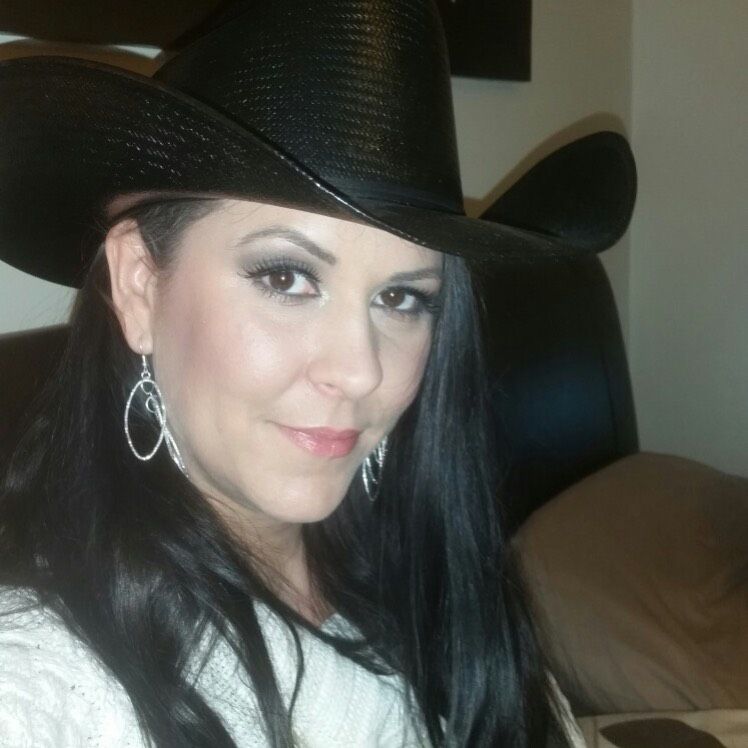Aaliyah from Heber | Woman | 43 years old