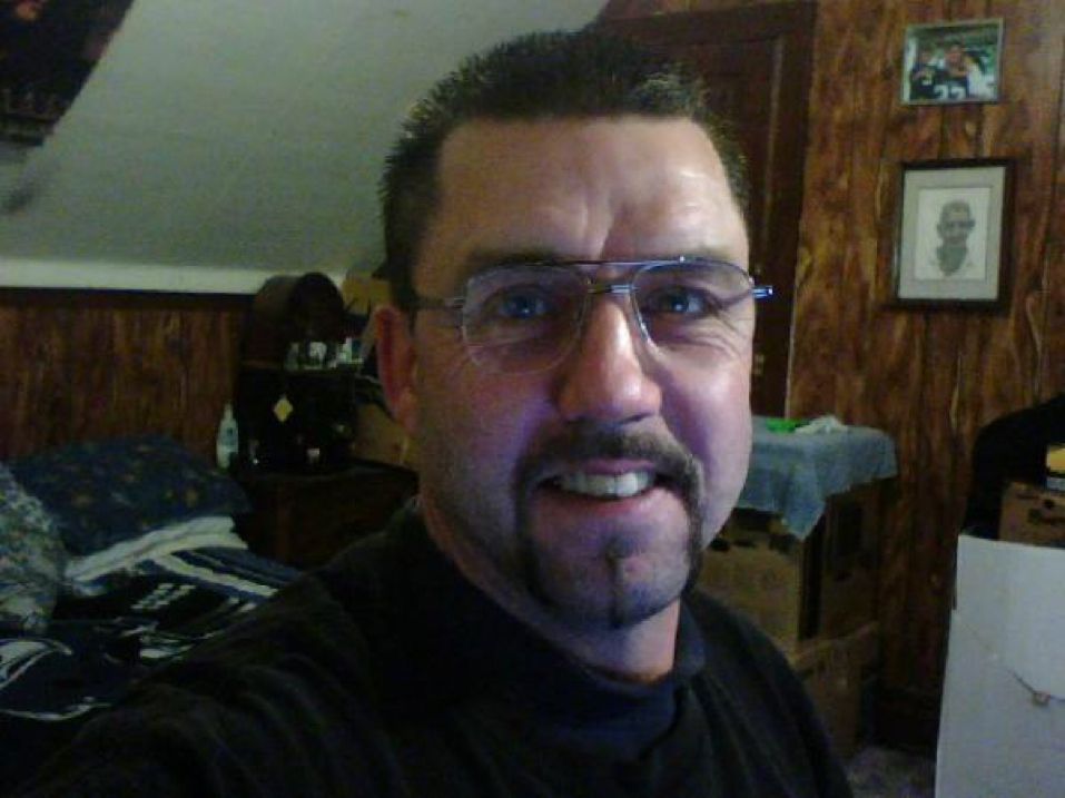 Henry from Clarksville | Man | 53 years old