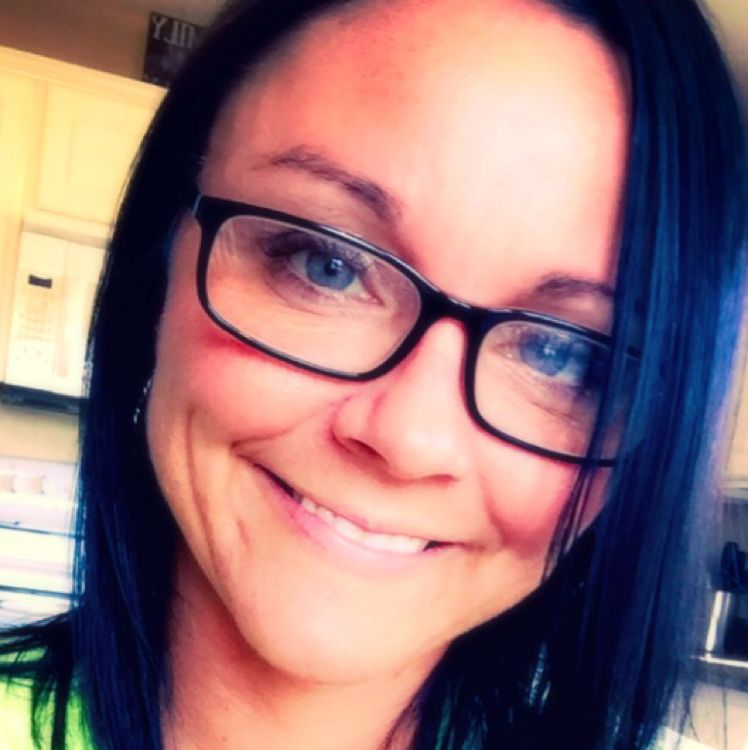 Isabella from Lenexa | Woman | 38 years old