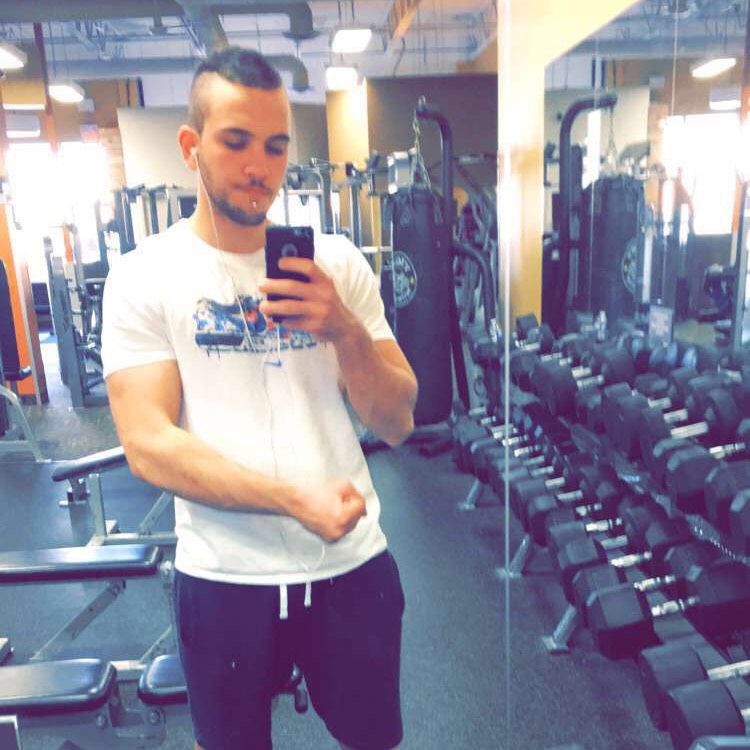 Noah from Lakewood | Man | 21 years old