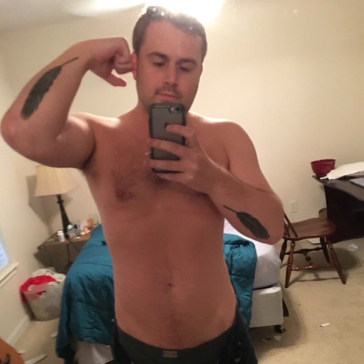 William from Broadview Heights | Man | 29 years old