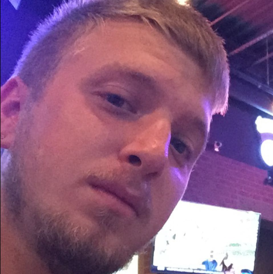 Carter from Bolingbrook | Man | 25 years old