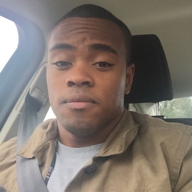 Cameron from Clemmons | Man | 24 years old