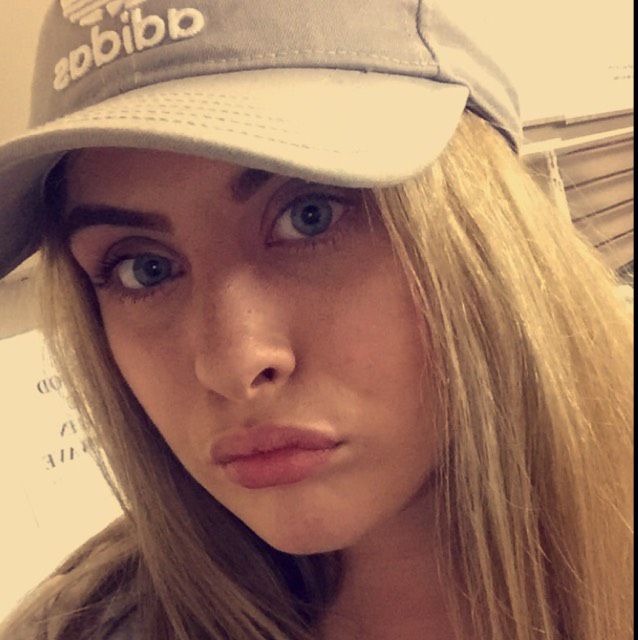 Hailey from Plainfield | Woman | 19 years old