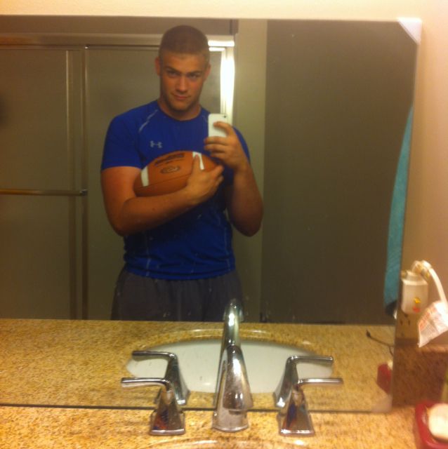 Alexander from Brownsburg | Man | 22 years old