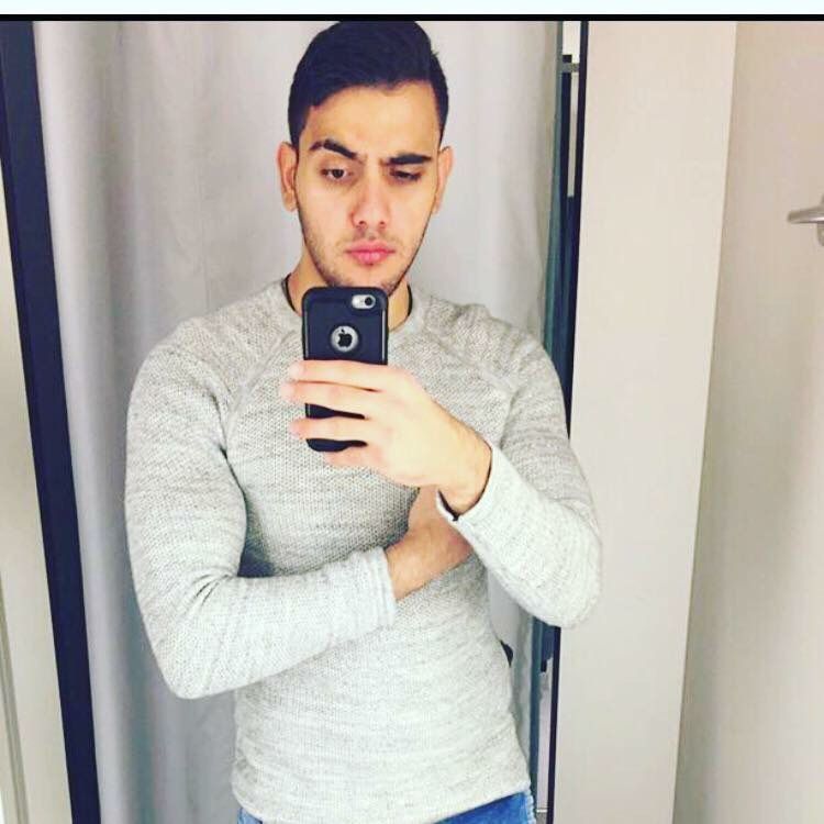 Henry from Roseville | Man | 22 years old
