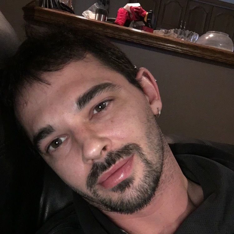 Liam from Big Rapids | Man | 32 years old