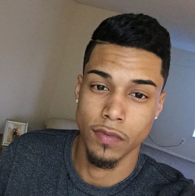 Cameron from Greenville | Man | 27 years old