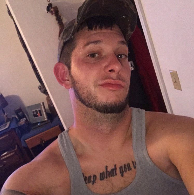 Carter from Aspen Hill | Man | 29 years old