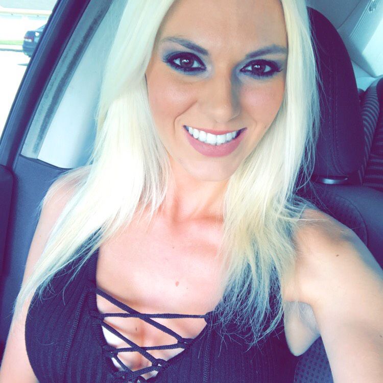 Charlotte from Ashland | Woman | 26 years old