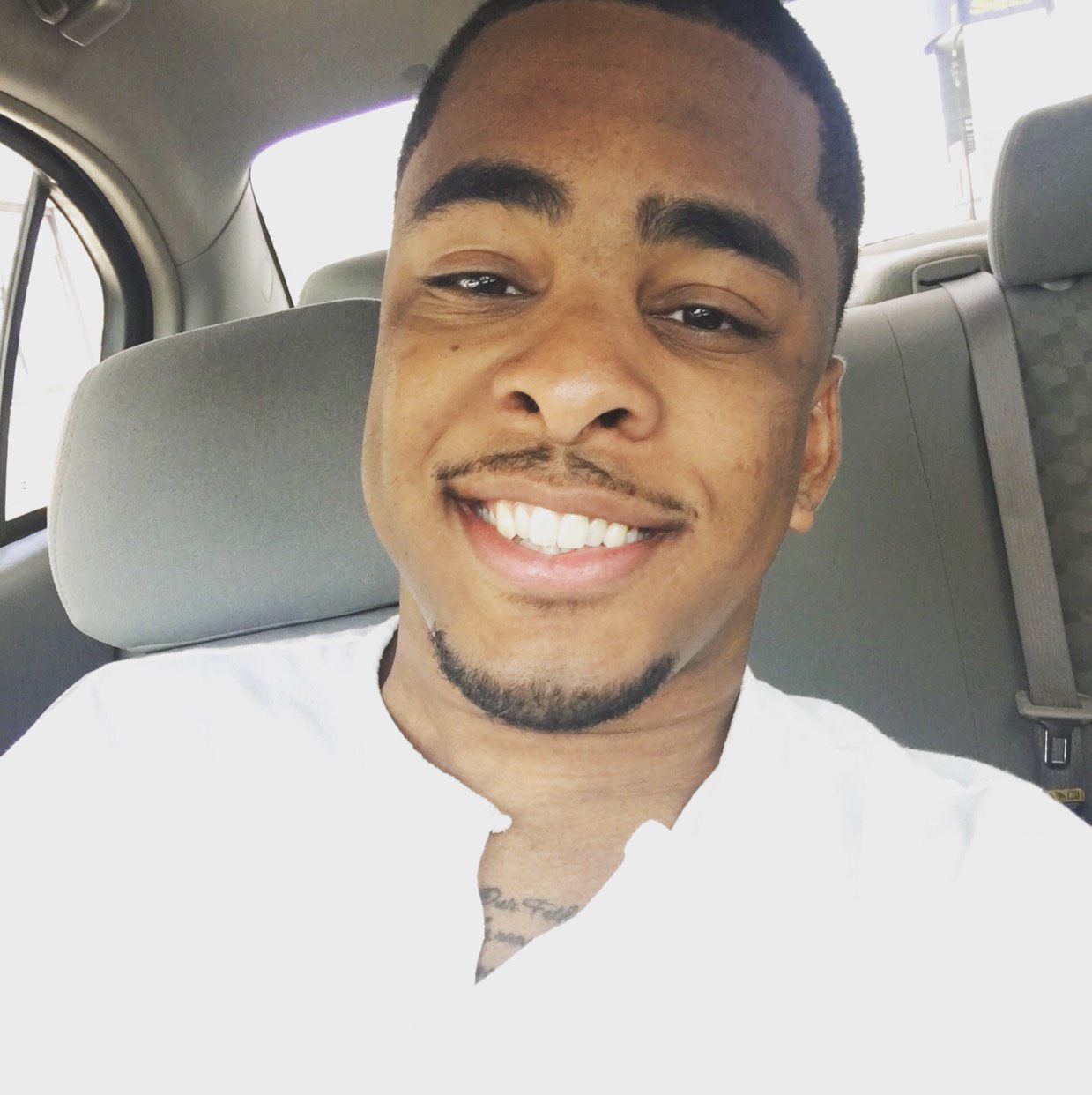 Levi from Falls Church | Man | 23 years old