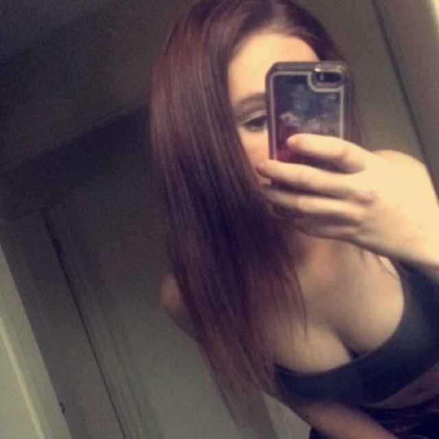 Olivia from Goldsboro | Woman | 19 years old